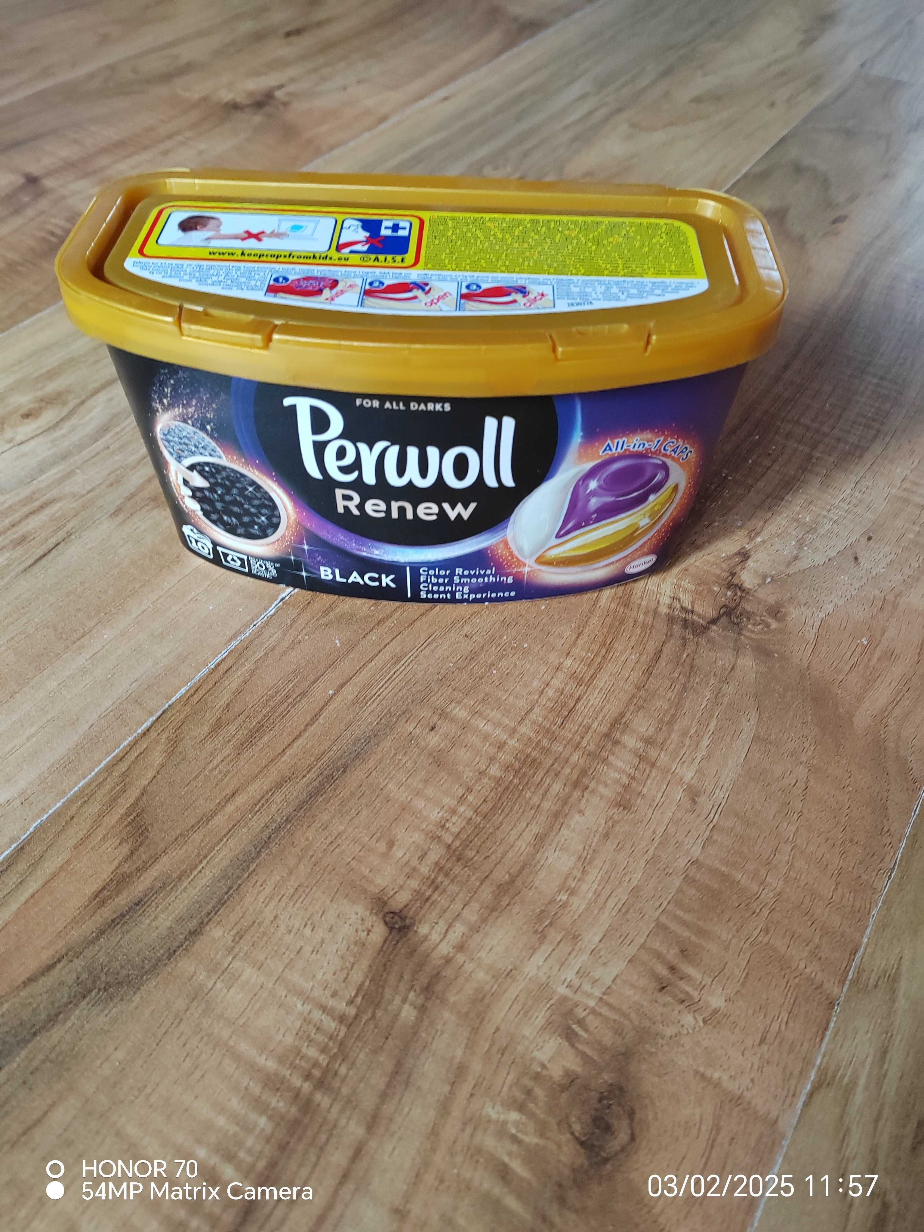 Kapsułki do prania Perwoll Renew Black 10szt.