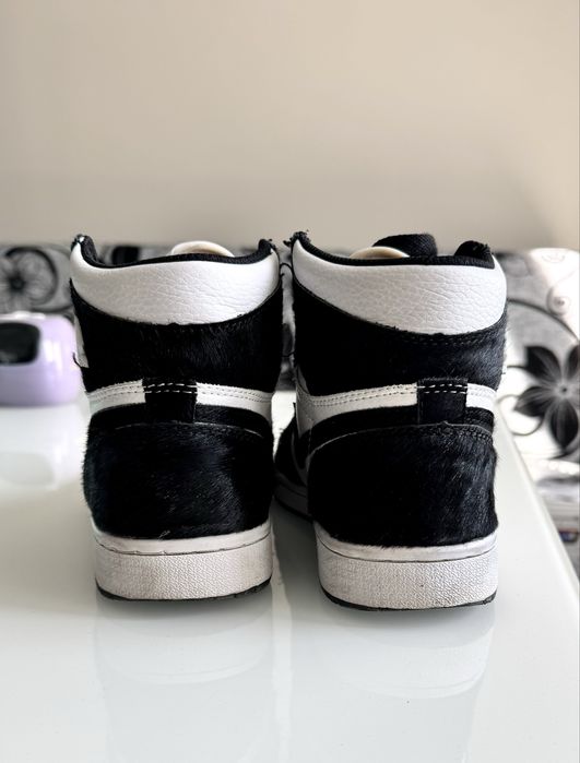 Кросівки Nike Air Jordan 1 Retro High OG Twist жіночі чорно-білі