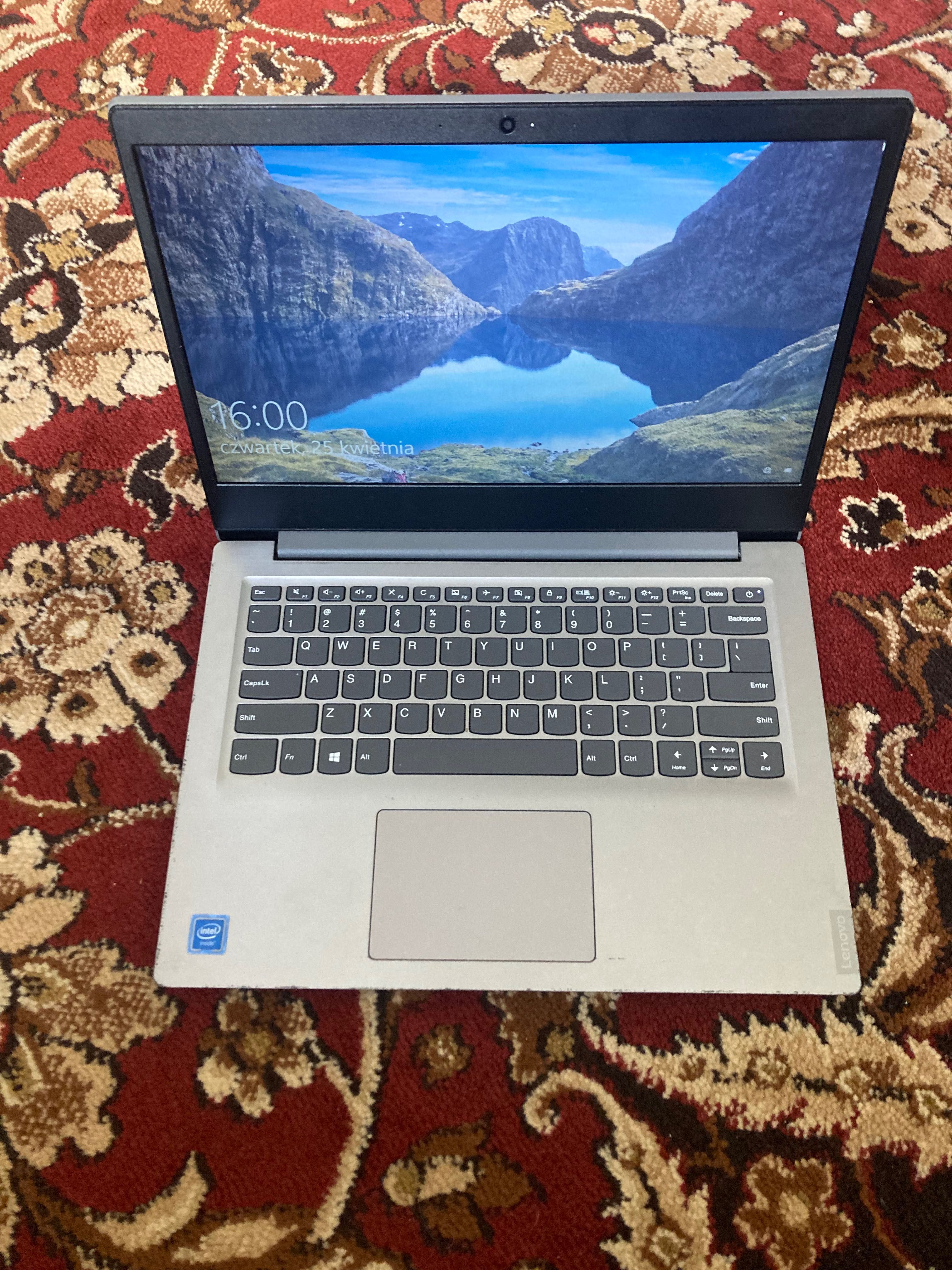 Laptop Lenovo IdeaPad S145