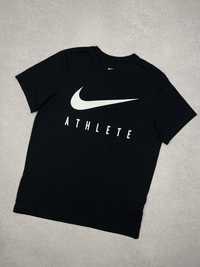Мужская черная футболка Nike Tee Athlete оригинал большой логотип