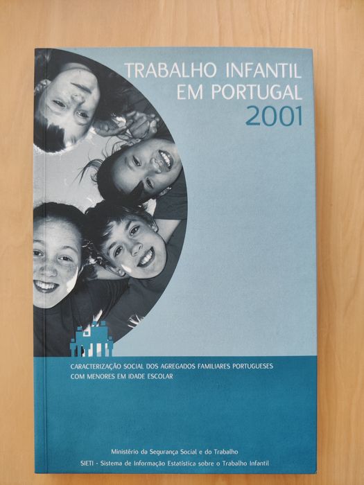 Vários livros pedagógicos