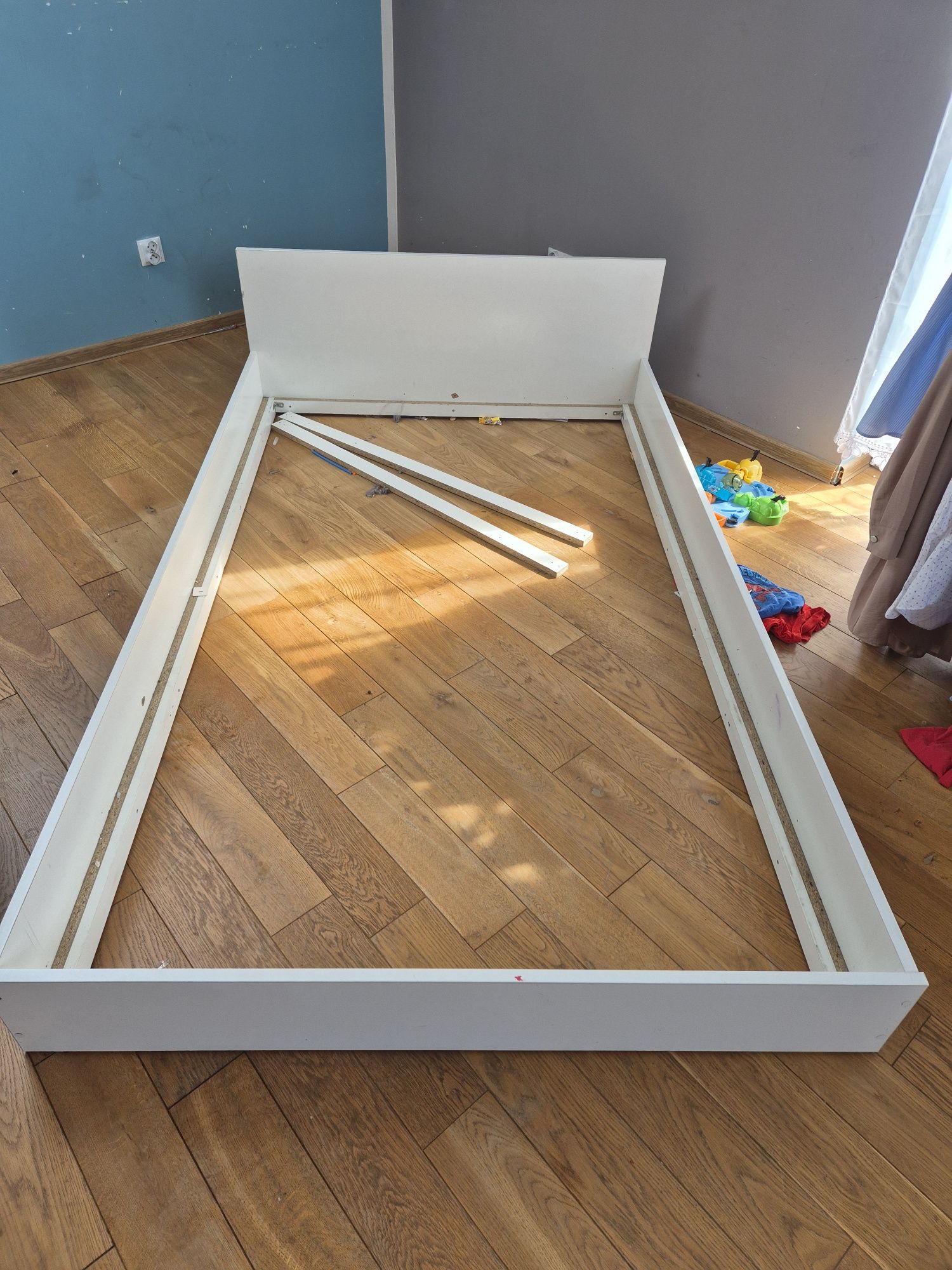 Łóżko dla dziecka 120x200
