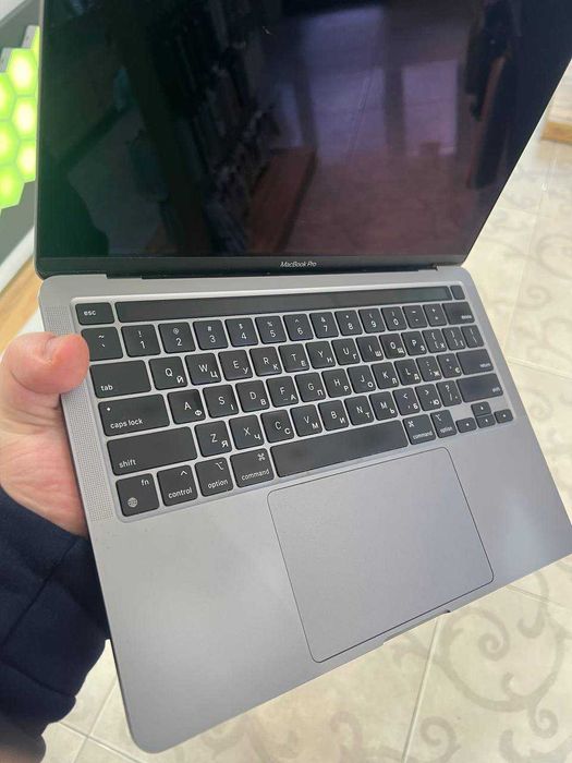 MacBook Pro 13" M1 2020 — потужний, безшумний, 100% справний