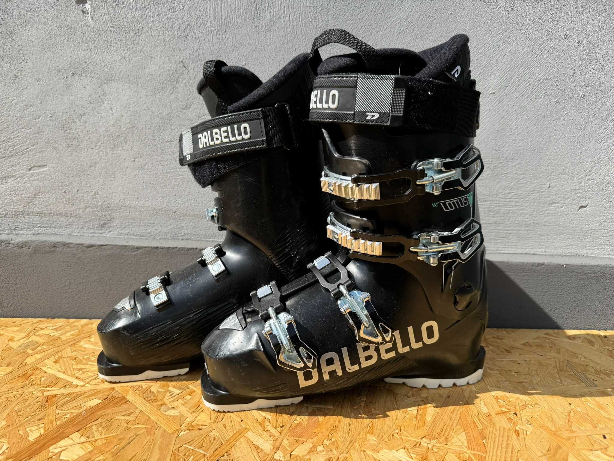 Pakiet Butów narciarskich Dalbello Lotus + Zeon 50 par x 40 euro/par
