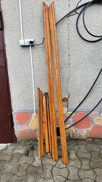 Вхідні дубові двері