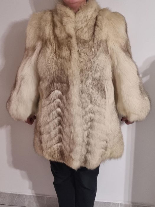 Futro naturalne z lisa — rozmiar 38/40 — stan bardzo dobry