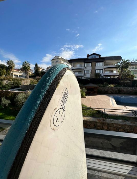 Prancha de surf soft top 5’8 – ótima para iniciantes!