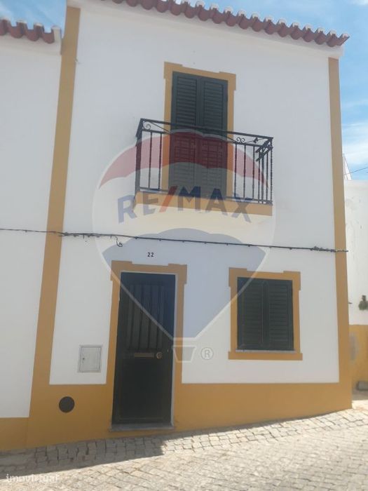 Moradia T2 para venda