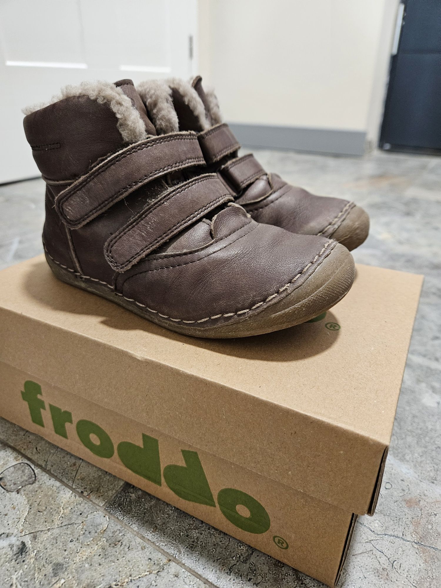Froddo 27 skóra zimowe wełna