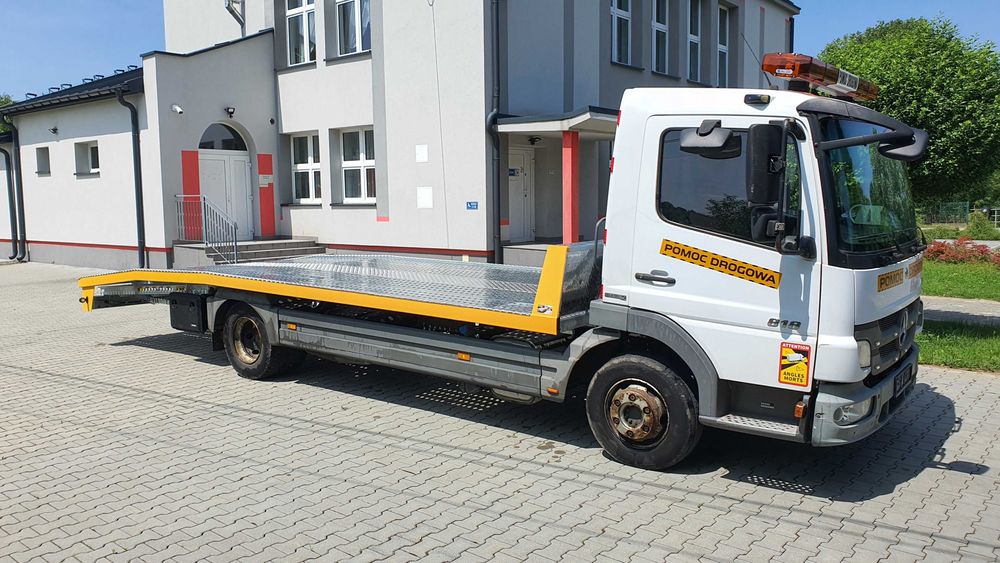Mercedes Atego 818 DMC 7,5- 10t zabudowa najazd laweta MOTO-LUK