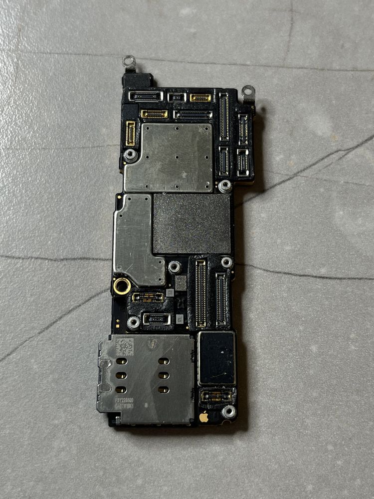 Płyta główna iPhone 13 pro