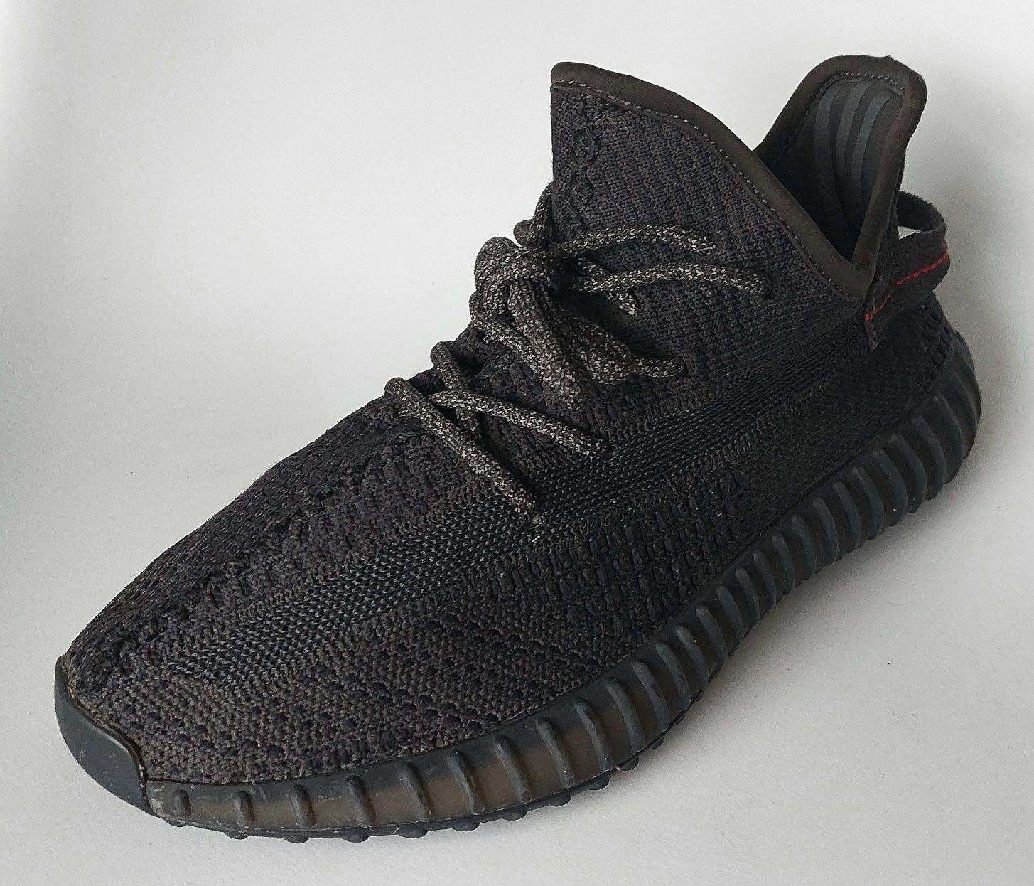 Buty Adidas Yezzy Boost V2 Black roz. 40
Buty Adidas Yezzy Boost V2 Bl