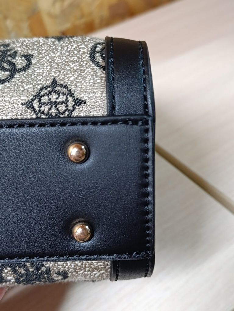 Guess сумка нова