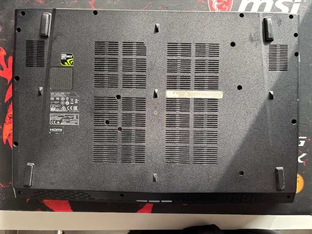 Laptop MSI GP72M 7 REX, 16GB RAM, GTX1050Ti, Intel i7-7700HQ