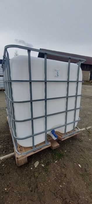 Zbiornik 1000 litrów na wodę RSM czysty mauzer Schutz do ogrodu baniak