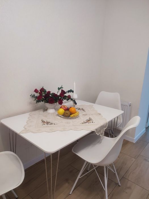 1к ТЕПЛА квартира Подобово центр Яровиця погодинно. Звітні документи