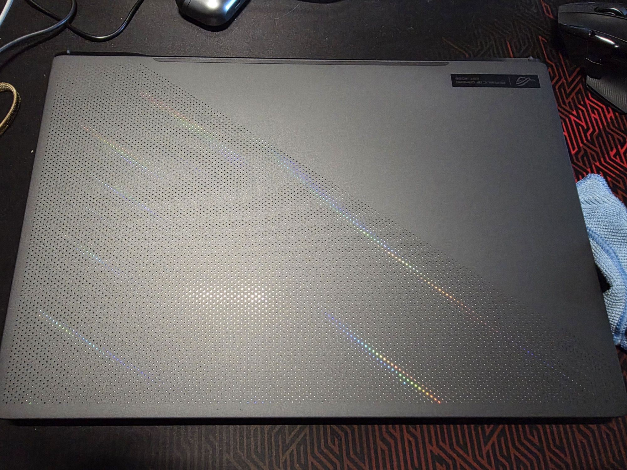 Asus ROG zephyrus g16 i7,16 + 32 ddr4,4060 8gb, ssd 1tb