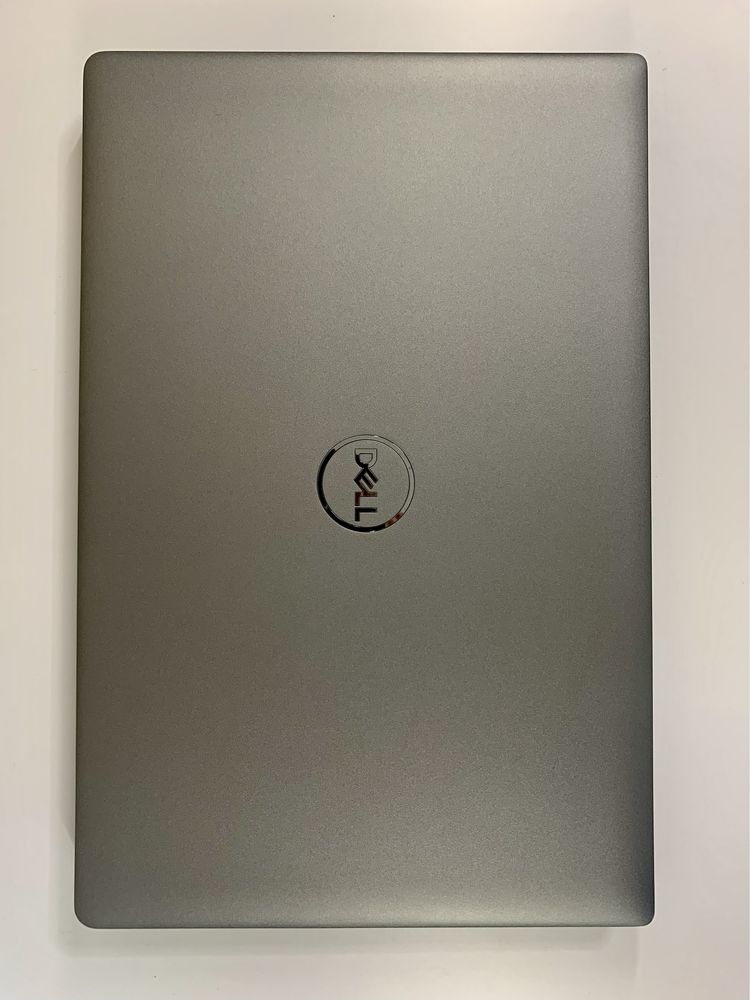 Dell Latitude 5520 15.6” FHD IPS i5-1145G7 16gb 512ssd