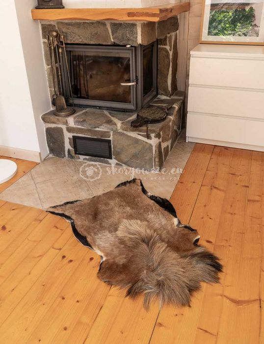 Skóra z kozy/ kozia skóra/ kozia skóra dekoracyjna 90-110 cm