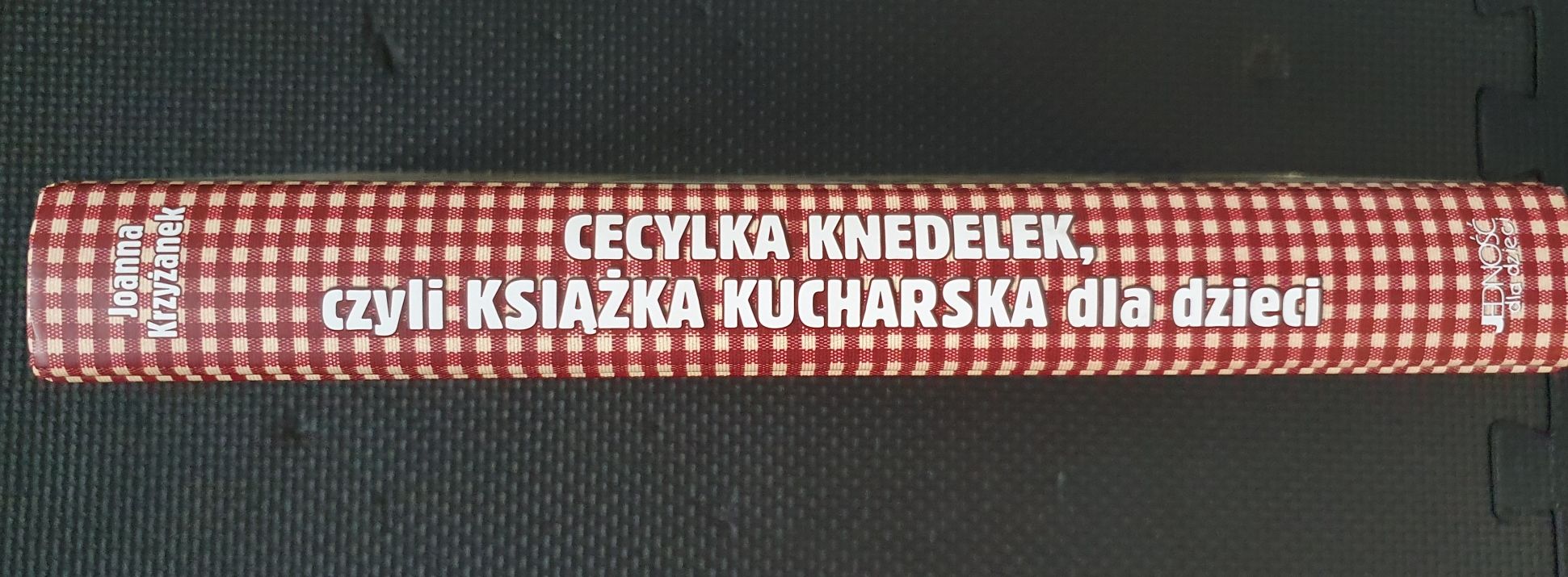 "Cecylka Knedelek" książka kucharska