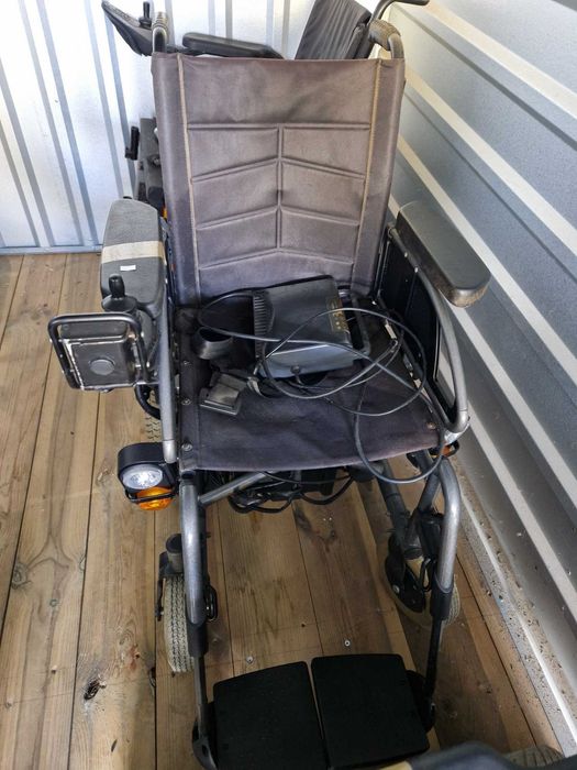 Wózek inwalidzki elektryczny MEYRA siedzisko 44 cm - 31