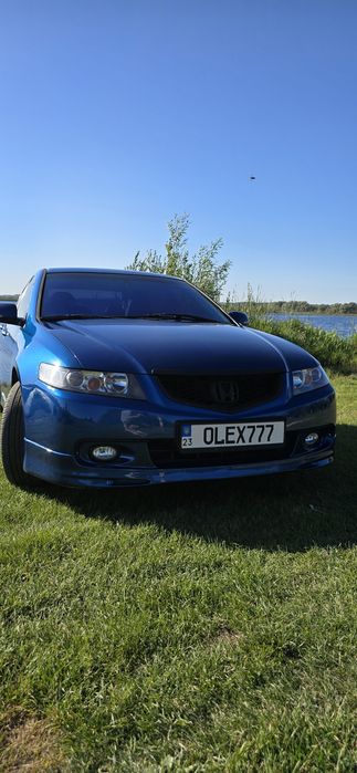 У продажі Хонда аккорд  7