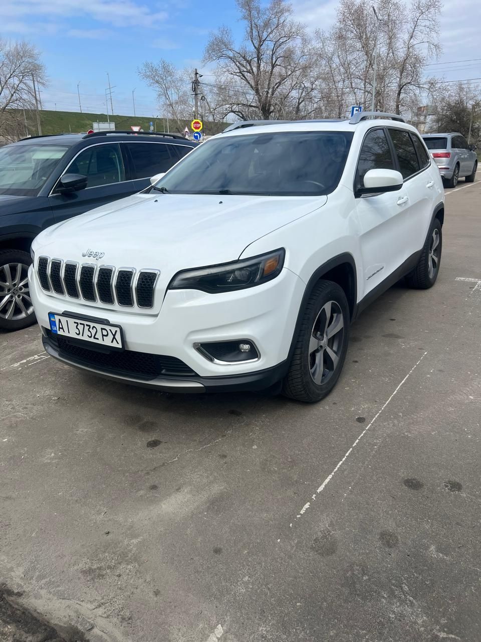 Терміново продам Jeep Cherokee 2019 Limited