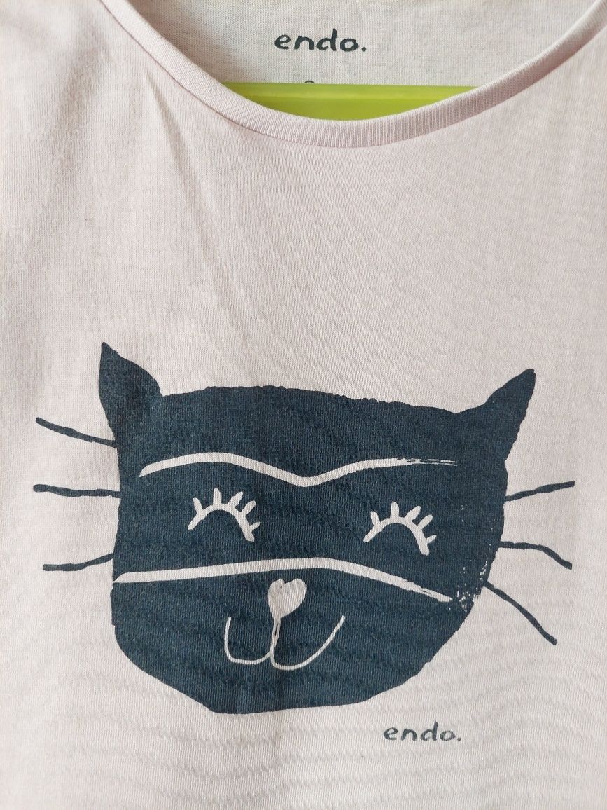 T-shirt jasnorożowy kotek endo rozm. 146