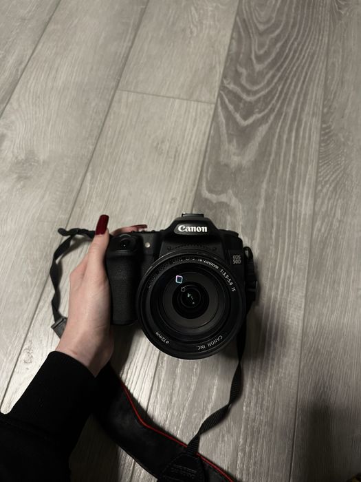 Продам фотоапарат Canon EOS 50D з об’єктивом Canon 18-200mm