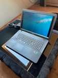 Laptop ASUS R752L i7-5500U 8GB GTX850M 1TB W10 Czarny