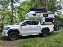 Toyota Hilux Kamper pickup wyprawowo-ekspedycyjny