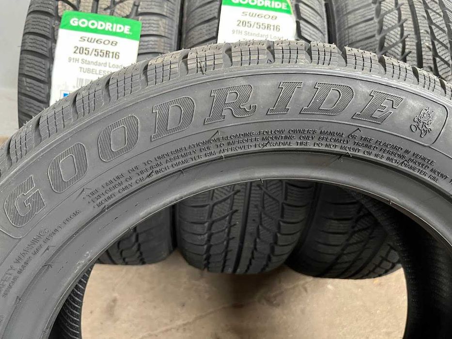 Opony zimowe 205/55R16 Goodride SW608 nowe 2025r