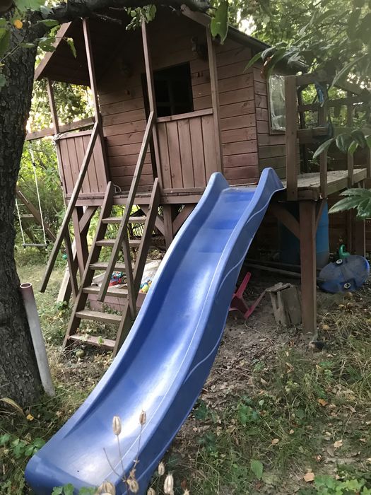 Domek drewniany dla dzieci do ogrodu lub na działkę