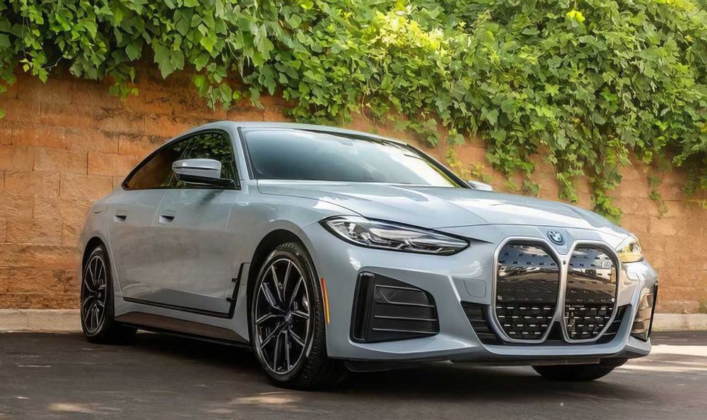BMW i4 eDrive40      2022