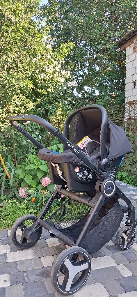 Продам дитячий візок 3в1