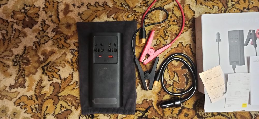 Baseus  инвертор 300w