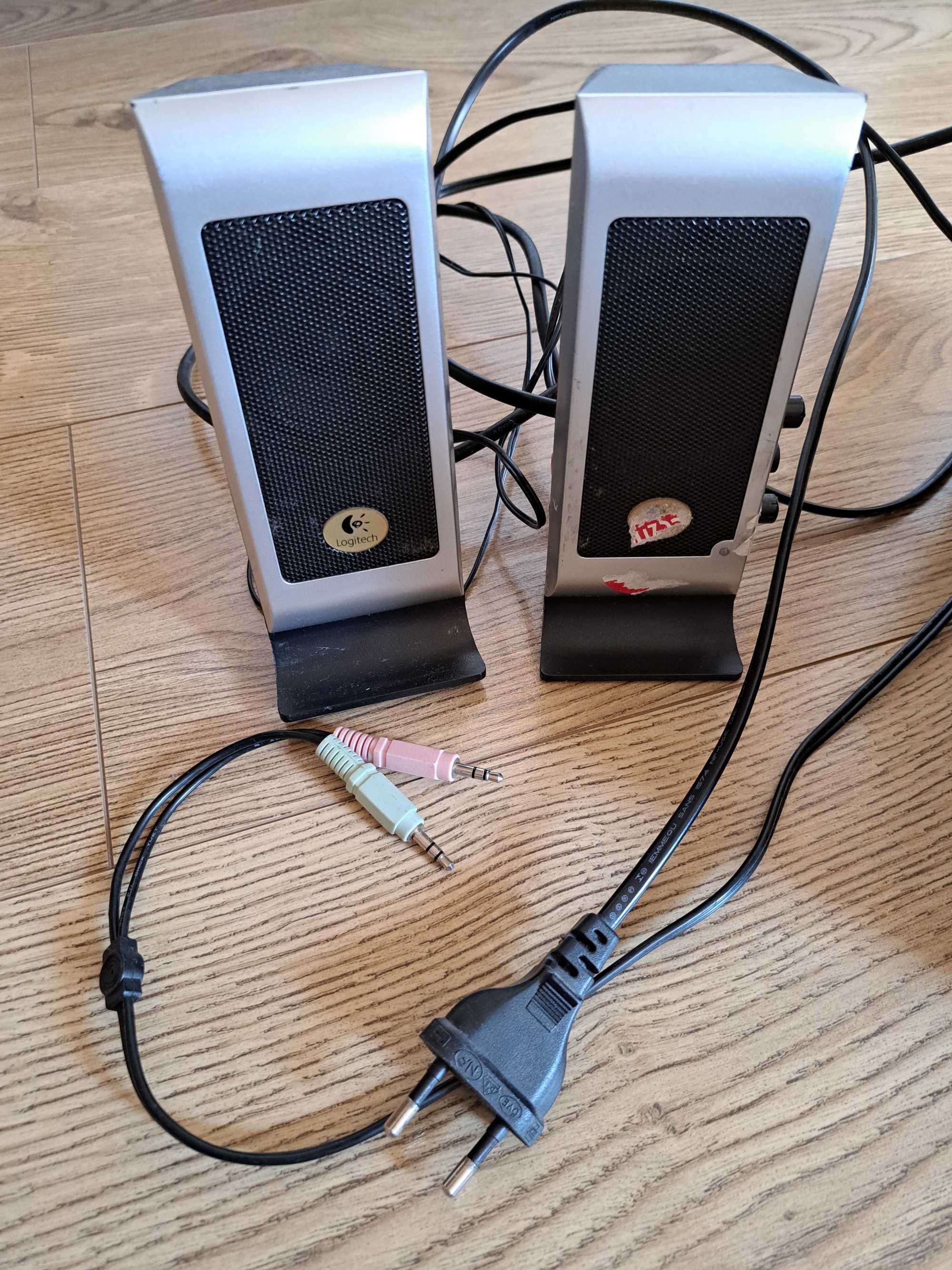 Zestaw głośników Logitech S200