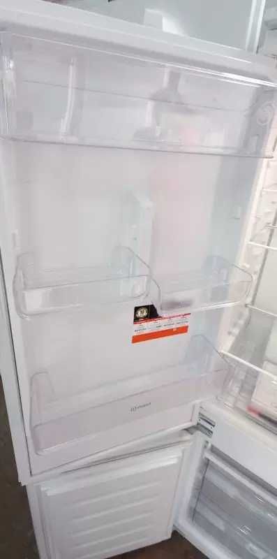 Встраиваемый/Вбудований холодильник 177см no frost INC18 T311