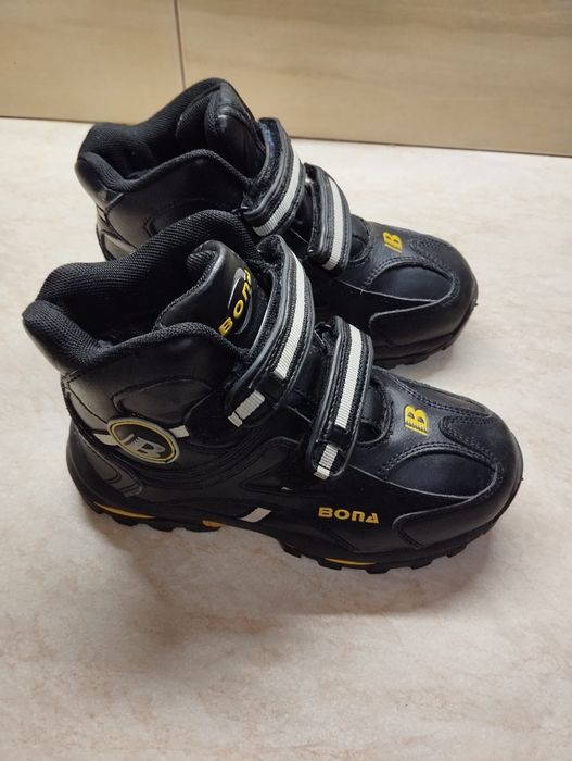 Зимові кросівки черевики на хлопчика Bona Бона. р.32