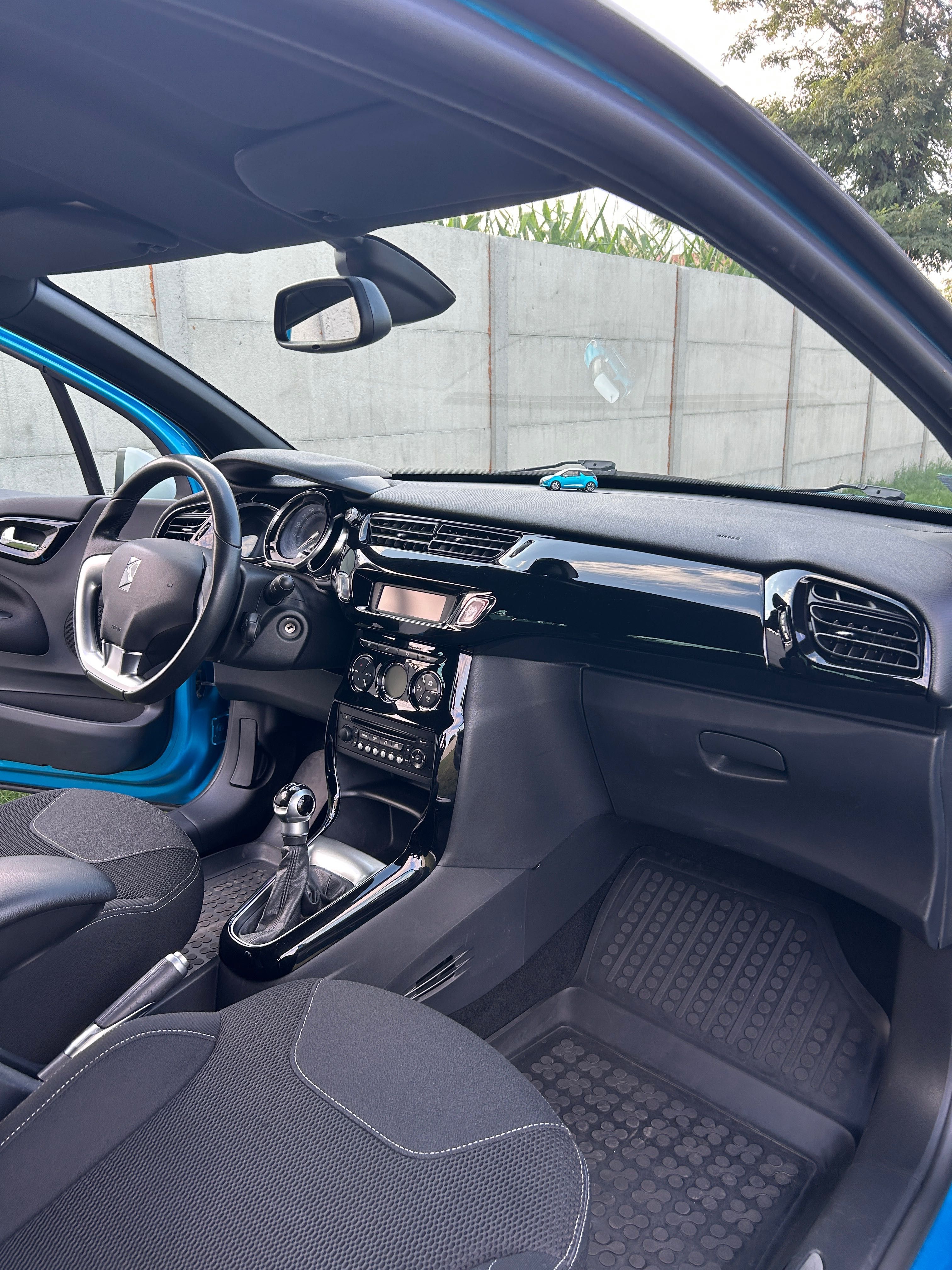 Citroen DS3 1.6HDI 2011 rok