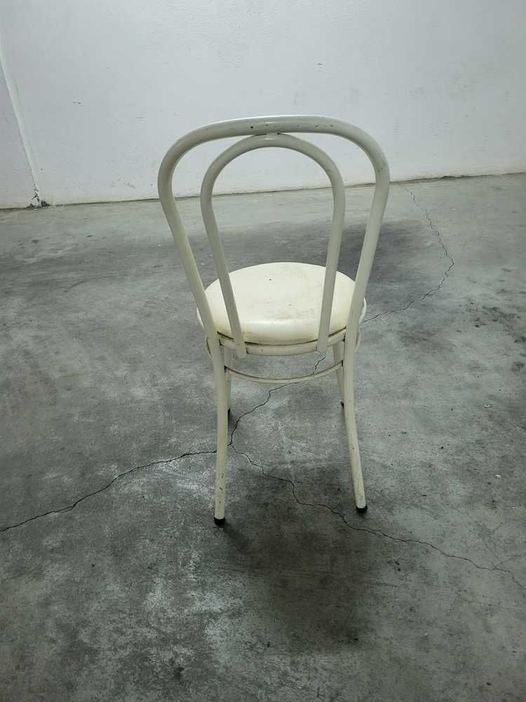 Cadeira em Metal
