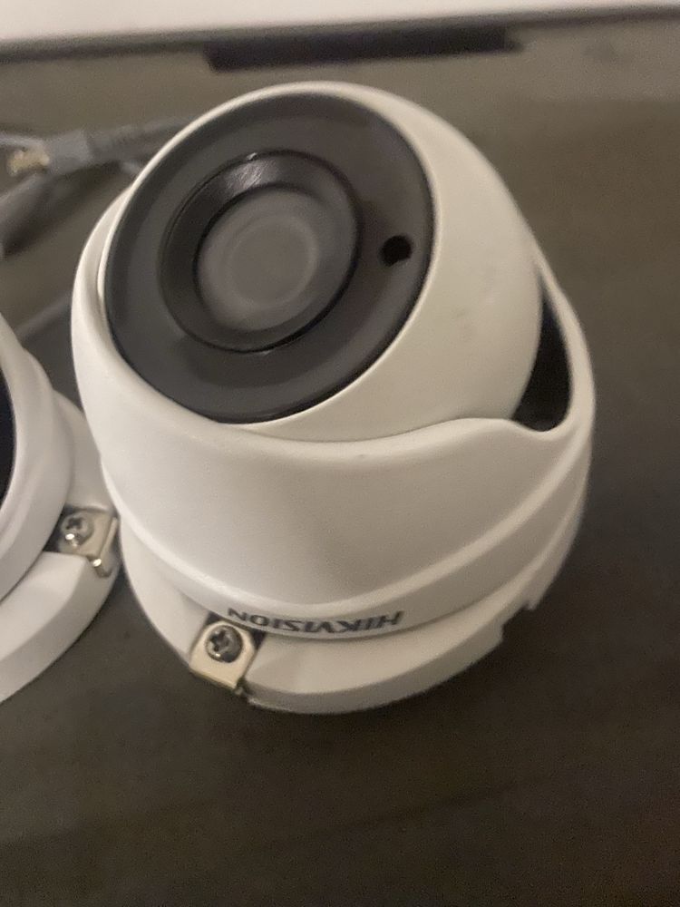 Камера відеоспостереження Hikvision DS-2CE56D8T-ITME (2.8)