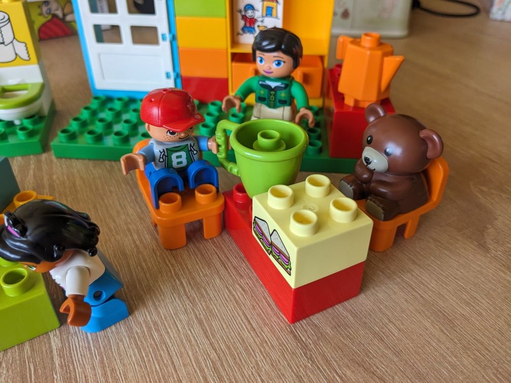 Lego Duplo zestaw przedszkole 10833
