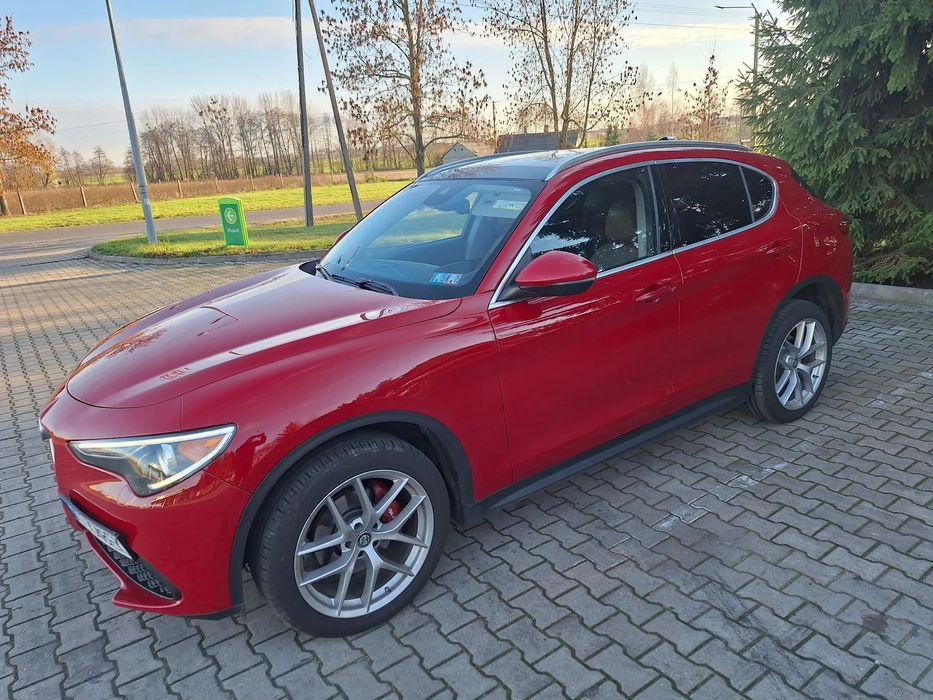 Alfa Romeo Stelvio Alfa Romeo Stelvio Prywatnie w bardzo dobrym stanie.