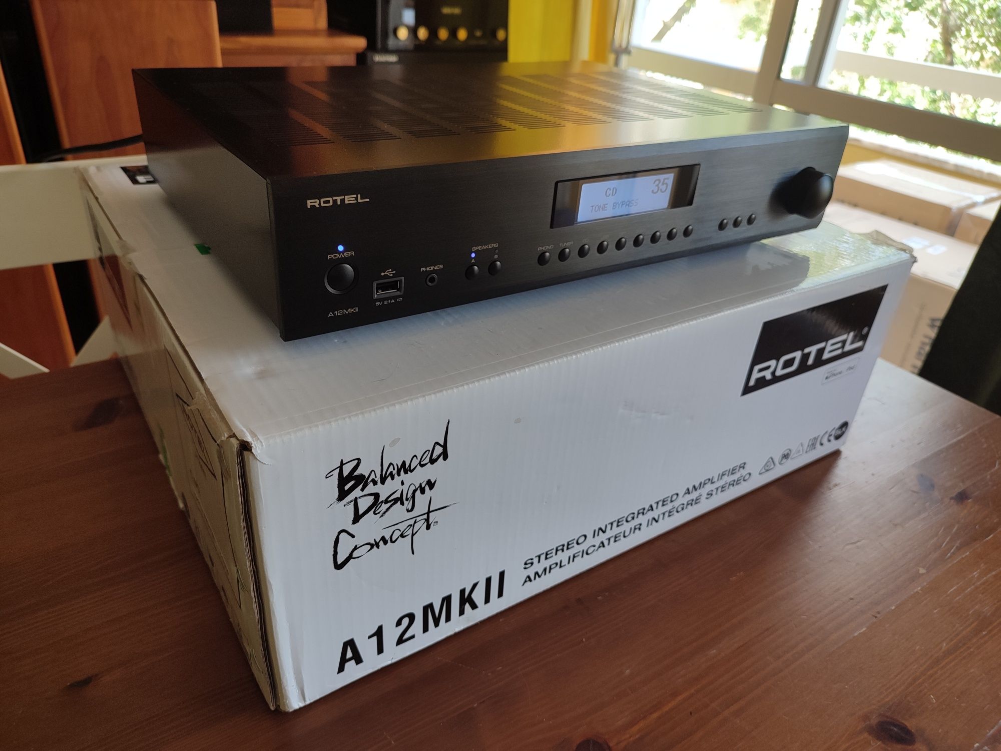 Rotel A-12 MK2 Amplificador Hi-Fi C/Novo!