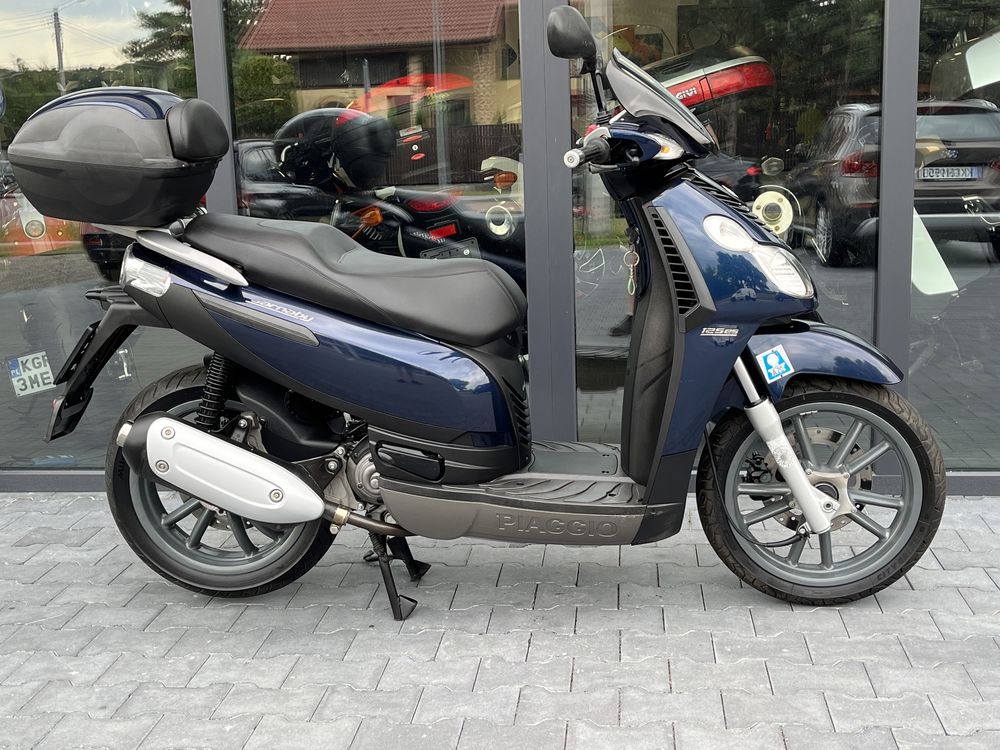 Piękne PIAGGIO 125 Carnaby 2011r Beverly Liberty X8 kat.B RATY Dostawa