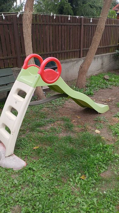 Ślizgawka i piłeczki