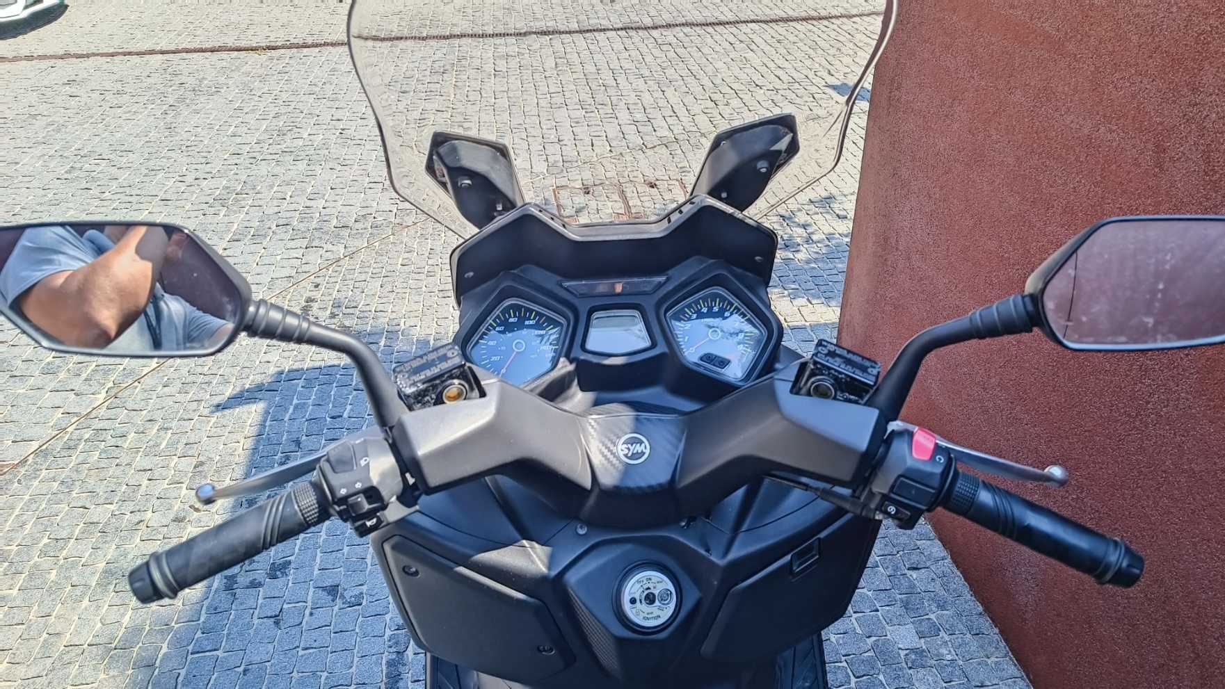 SYM Joymax Z 125 | Preta Mate | 12.500 km | Impecável!