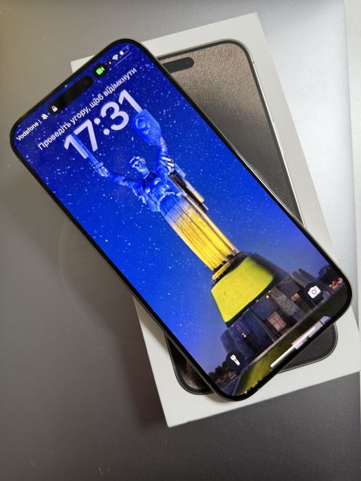 Iphone 15 pro max natural titanium 512