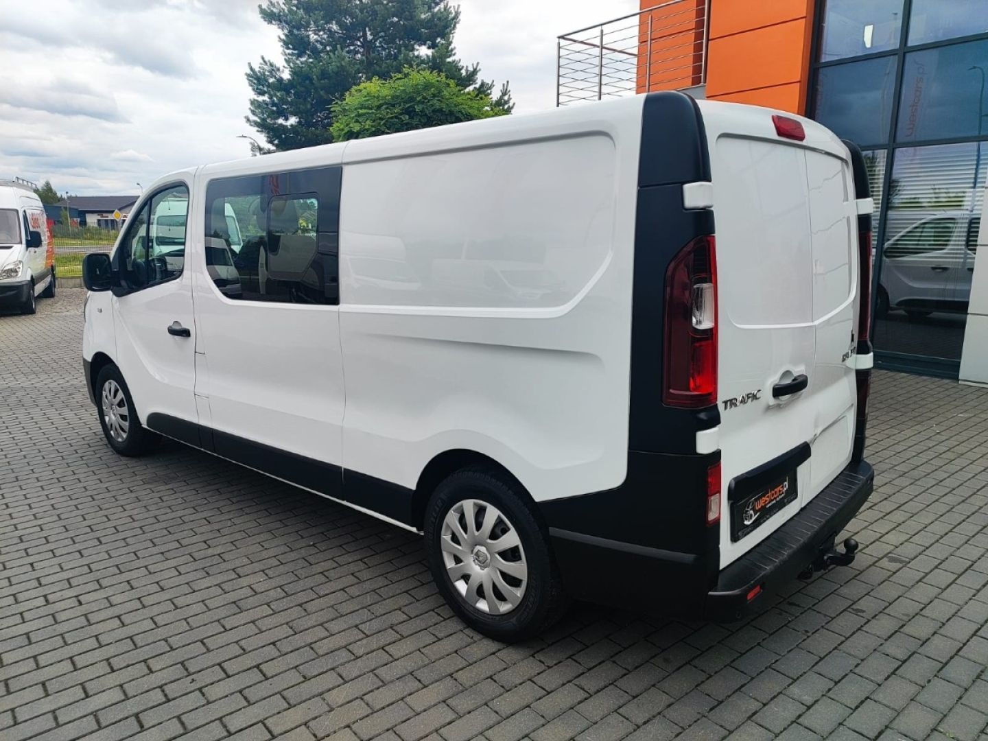 Renault Trafic  L1H1 2.0 DCI 135 KM 6 osób